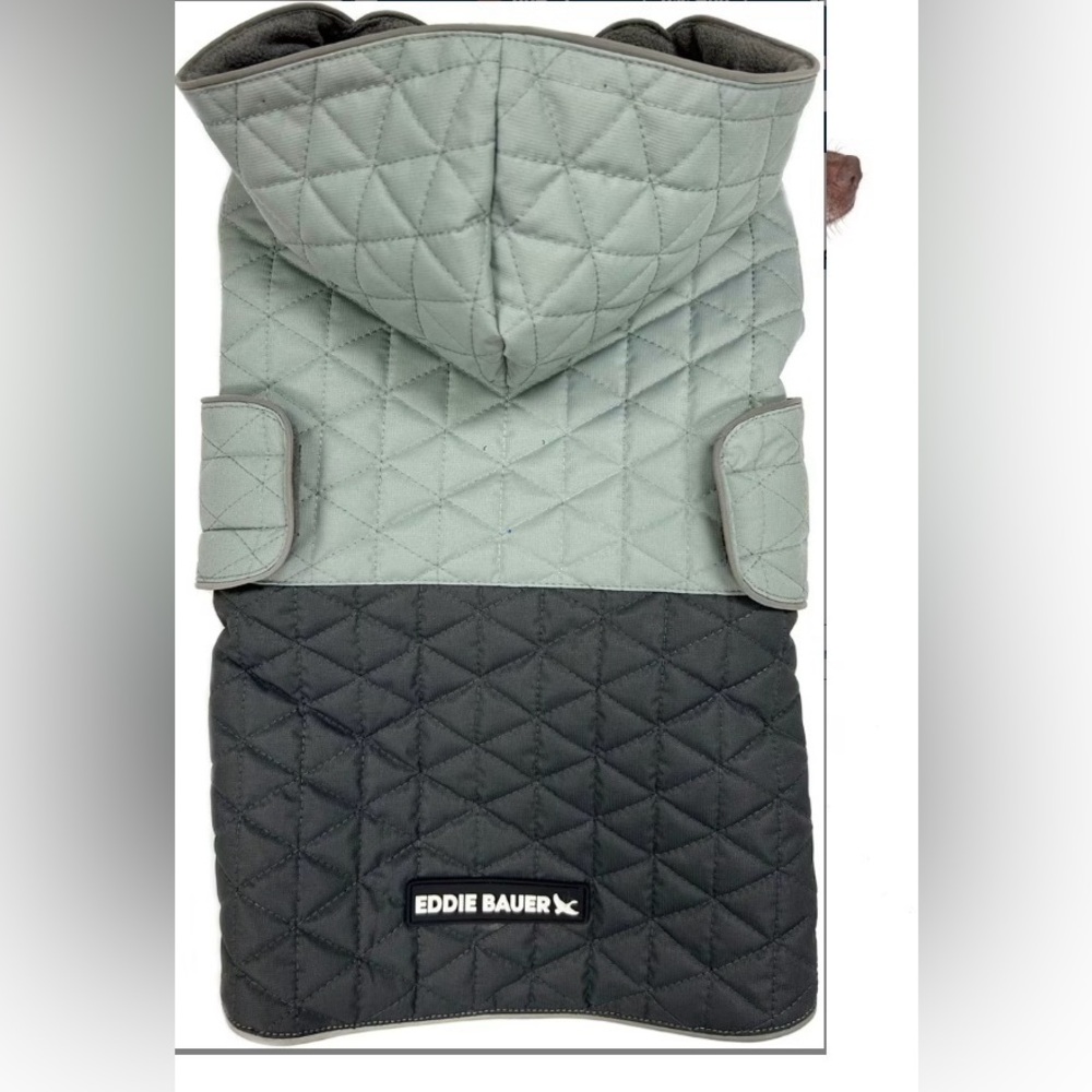 BNWT Eddie Bauer Pet Richaland Two-Tone Quilted Dog Warm Puffer Jacket. Medium! - Picture 2 of 10